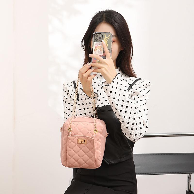 Embroidered horizontal mobile phone bag oblique span bag summer new women's clutch bag simple shoulder bag