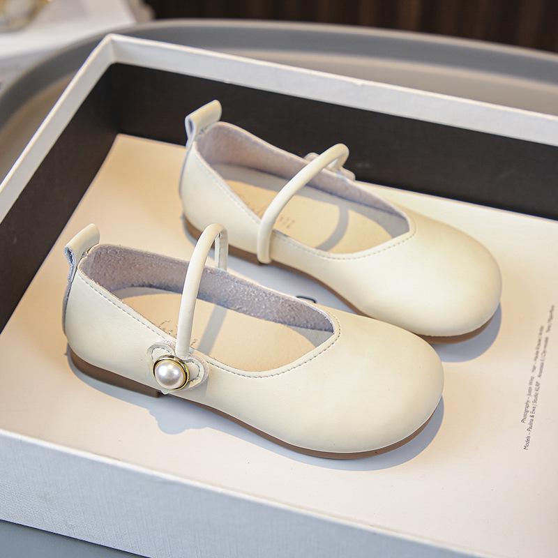 Kinder-Lederschuhe mit weicher Sohle - Britischer Stil, Frühling/Herbst, für Mädchen mit magischen Klettverschlüssen.