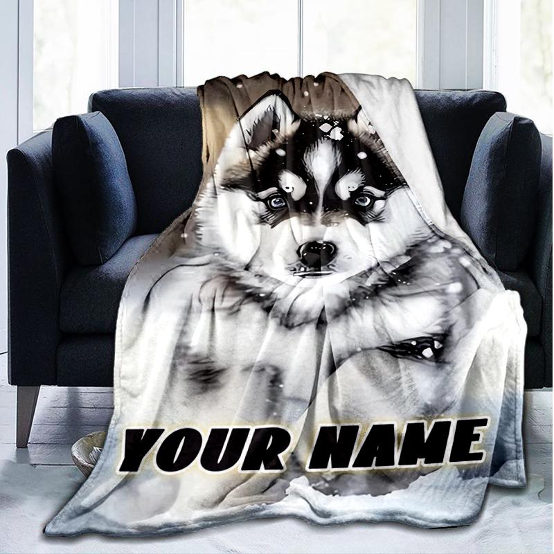 1PC Custom Name Winter Husky Paws outdooor Flannel blankets Throw Blanket All-Season Throw Gift Bedspread for Couch, Bed, Camping Holiday Birthda
