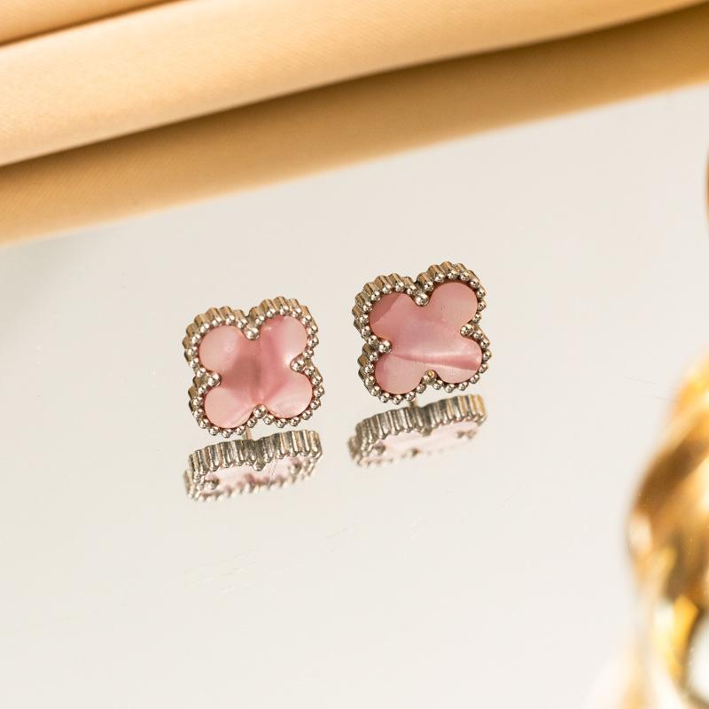 Stainless Steel Earrings with Four Leaf Clover Earrings, Light Luxury and High-end Feel