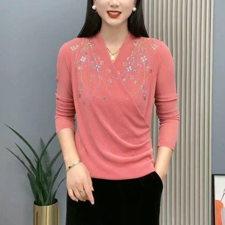 

Early Spring Rhinestone Floral V-neck Long Sleeve Women s T-shirt 5XL [Recommended 140-150 kg]