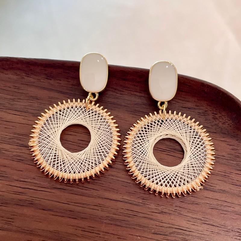Vintage Black Series Stud Earrings 925 Silver Needle Minimalist High-End Personality Accessories for Women
