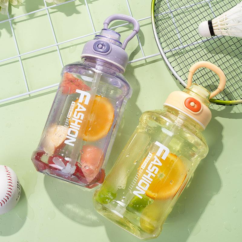 

Летние Высококачественные портативные ведра большой емкости для фитнеса на открытом воздухе, соломенные спортивные чашки для воды, тонны ведра