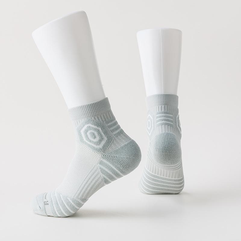 Basketball Socks: Wear-resistant, Anti-slip, Breathable, Shock-absorbing, Thickened Loop, Deodorizing, Sweat-absorbing, Men's Sports Shorts