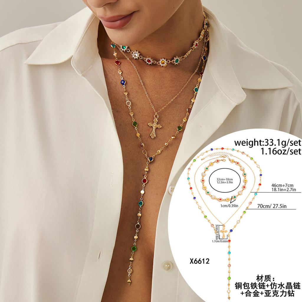 Hip-Hop Diamond-Encrusted Cross Pendant Necklace, Fashionable Imitation Pearl Flower Chain Stacked Necklace
