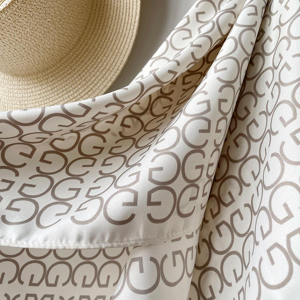 New Spring Style Imitation Silk Scarf with Versatile Design Simple Korean Fashion Printed Silk Scarf for Women