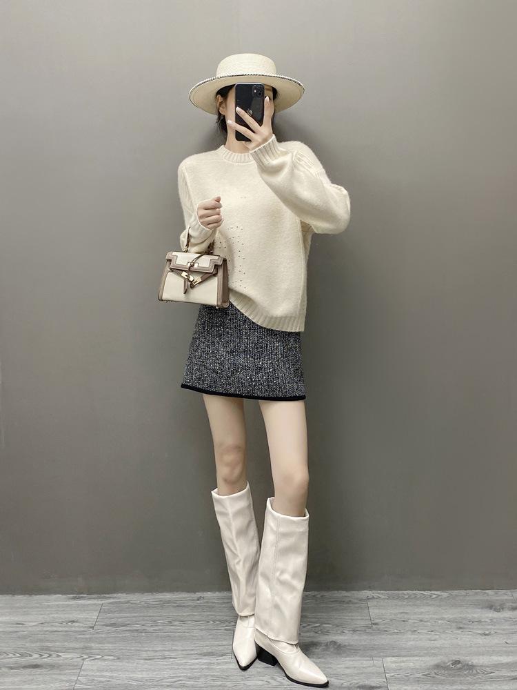 Women's Cashmere Round Neck Hollow Knit Sweater - Long Sleeve Loose Fit for Autumn & Winter