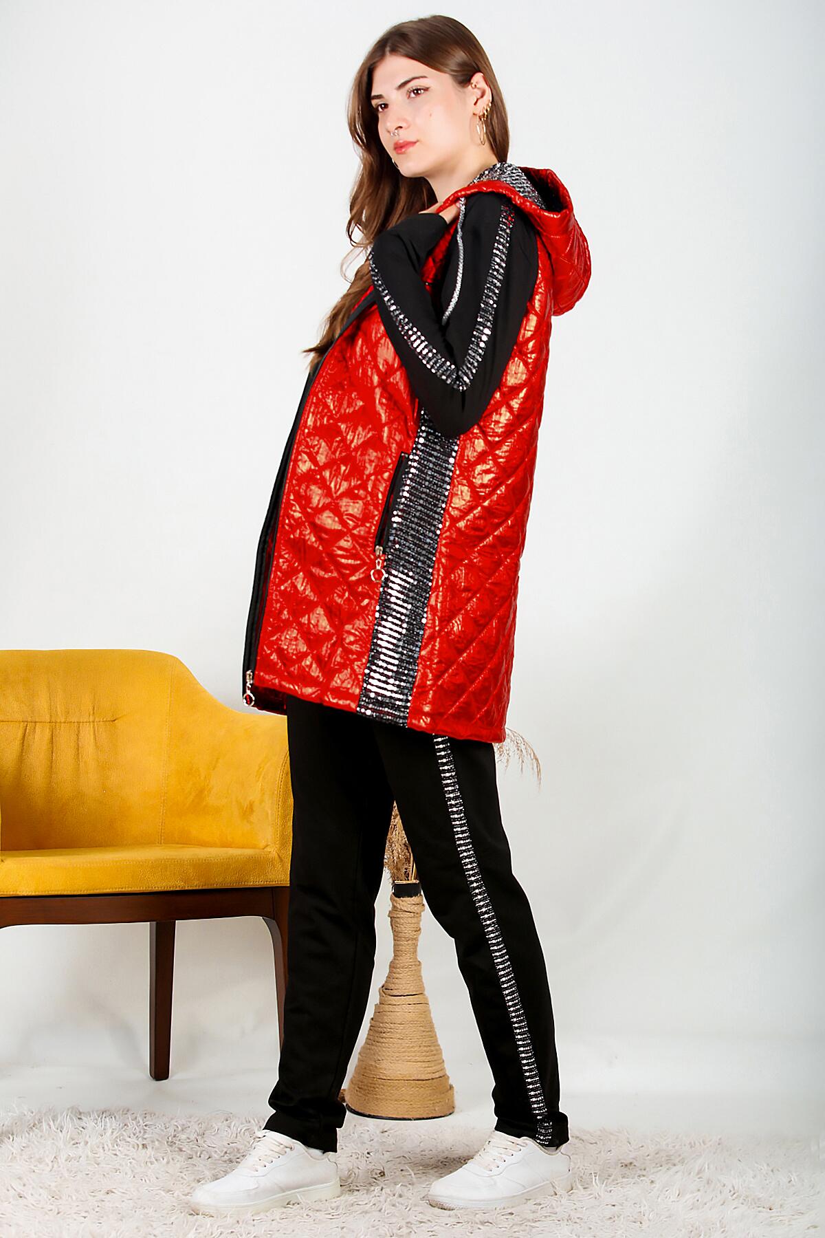 

Женский блестящий длинный жилет 38 красный