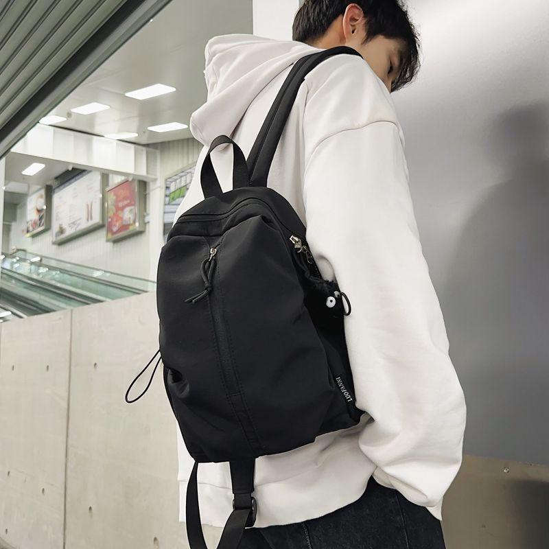 Lightweight Travel Backpack Stylish Hiking Bag Casual Outdoor Schoolbag for College Students Minimalist Design Backpack
