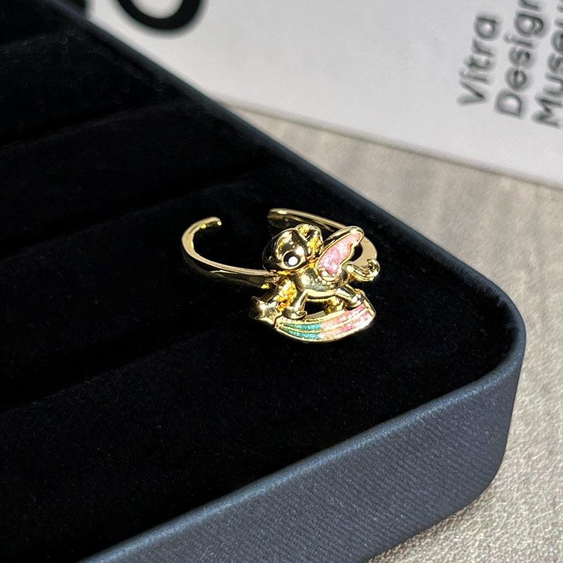 Exquisite unicorn rainbow personality flower butterfly fairy tale niche design ring female butterfly four-leaf clover light luxury ring