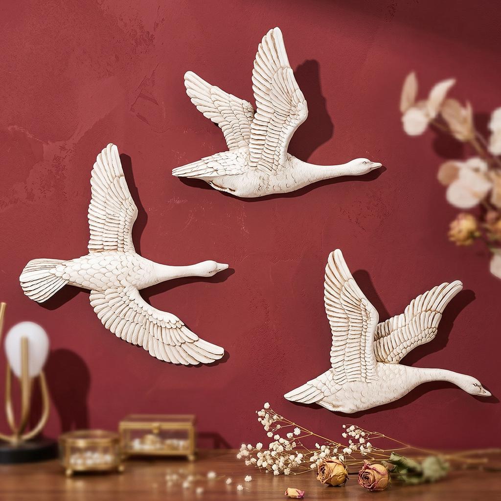 Golden Geese Wall Hanging Golden Bird Decorative Piece Three-dimensional Background Wall Decoration Resin Handicrafts