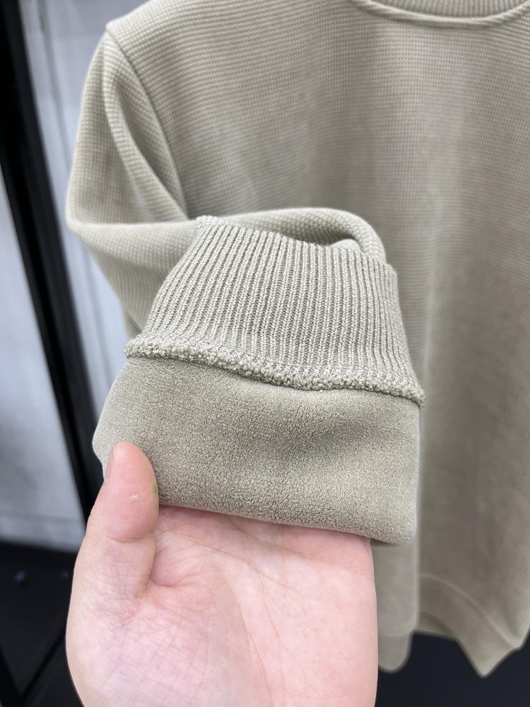 Men's Premium Fleece-Lined Sweatshirt: Warm, Thick, Solid Color, Round Neck, Long-Sleeve Base Layer for Autumn & Winter.