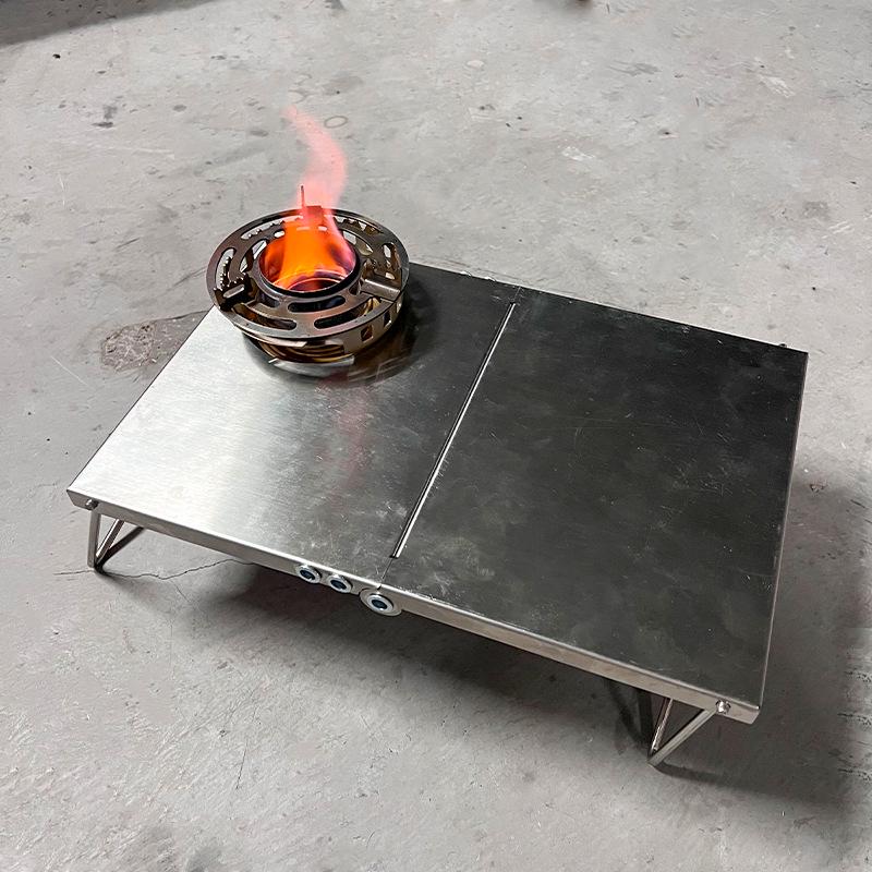 Aluminum Alloy Outdoor Alcohol Stove with Teapot and Insulated Heating Base for Picnic and Household Use