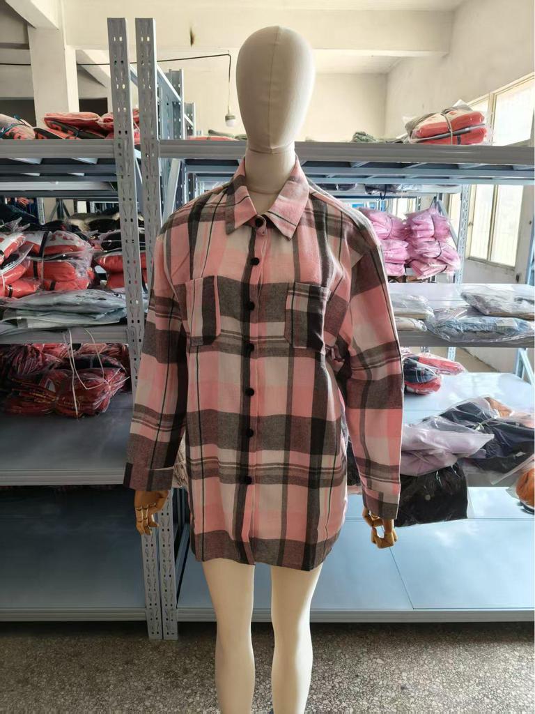 2023 Women's European & American Plaid Long Sleeve Lapel Cardigan Jacket