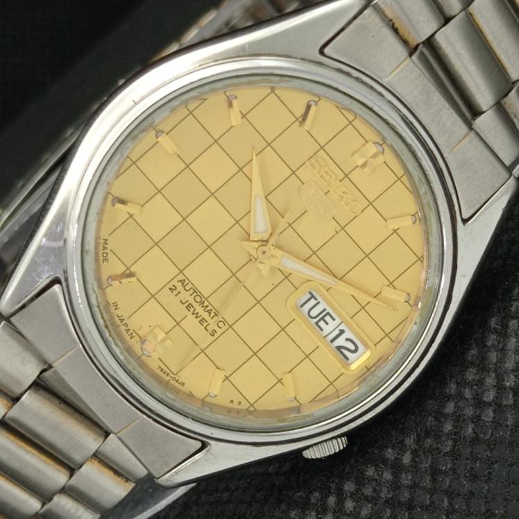 

Б/У винтажные мужские часы SEIKO 5 AUTO 7S26A из Японии с оригинальным циферблатом 608b-a315307-9 SKU608b-a315307