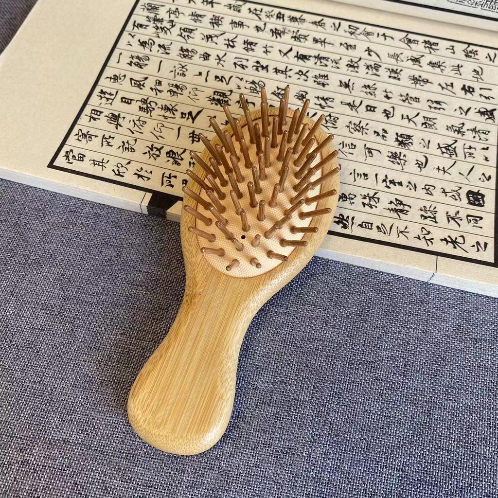 Bamboo Wood Air Cushion Detangling Hairbrush with Sandalwood Comb for Scalp Massage