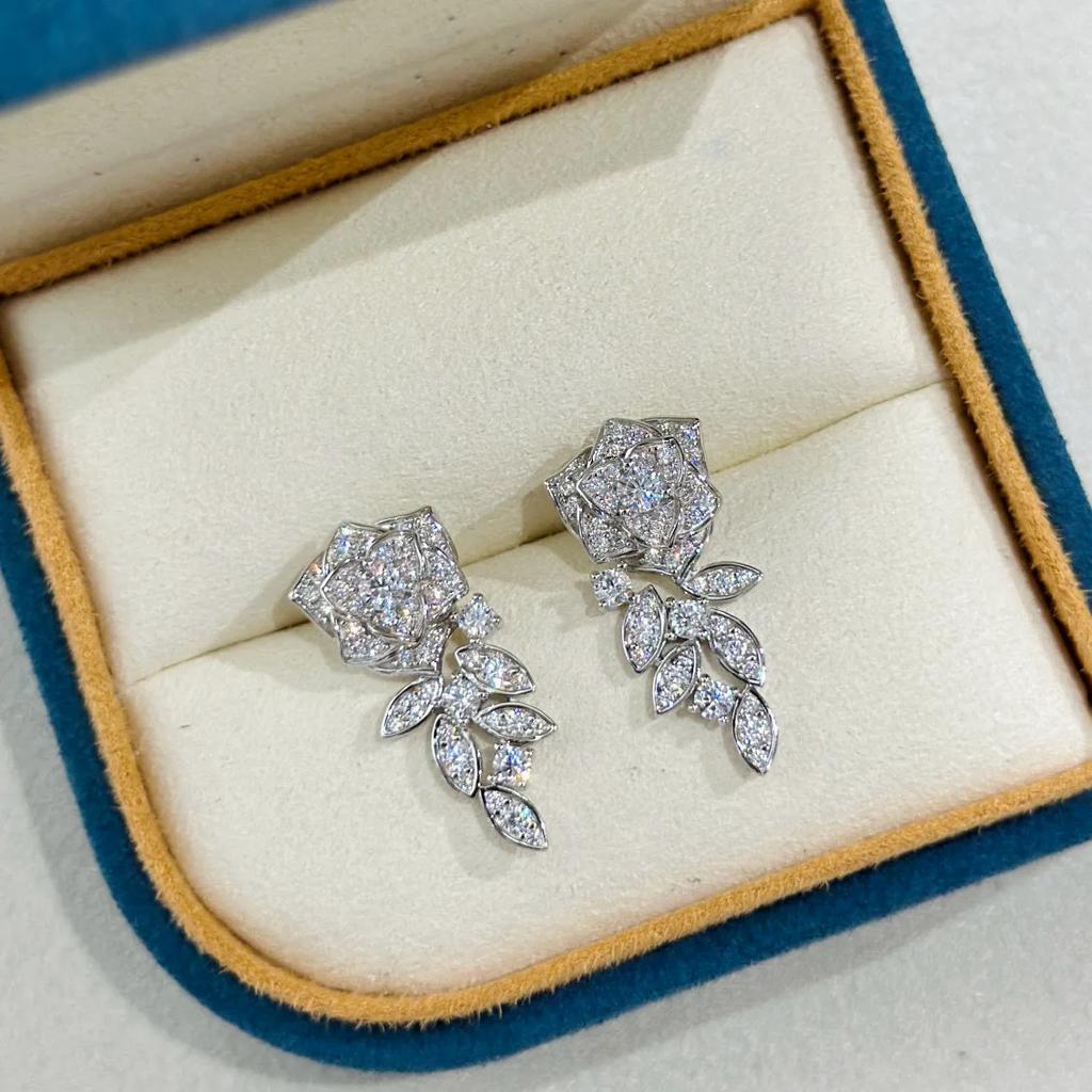 Musla Design Hot Sale Vintage Earrings for Women Fashion Luxury Jewelry 925 Sterling Diamonds Flower Shape Silver Stud Earrings