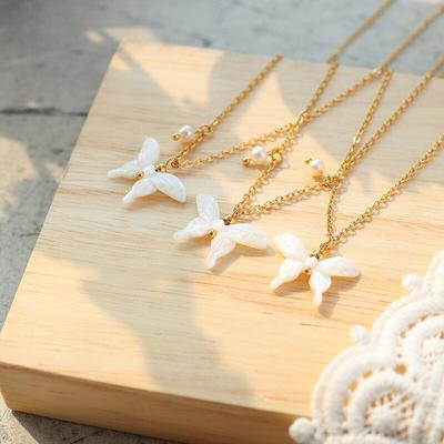 Stainless Steel Butterfly Popular Design Pendant Shell Carving Pearl Necklace Neck Chain Gold For Women Accessories Jewelry