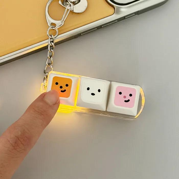 big face friends [LED keycap keyring]