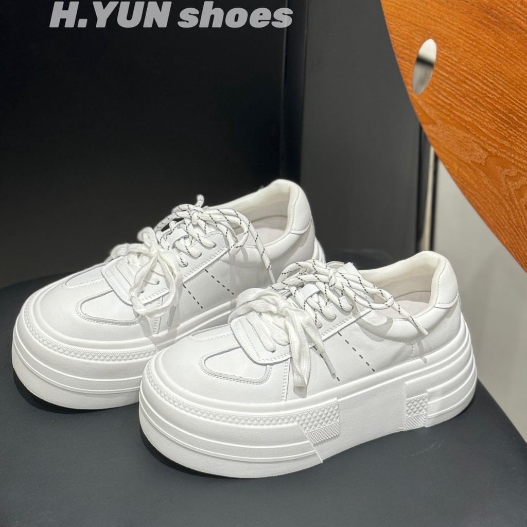 Korean ins simple little white shoes women's 2025 new fashion versatile casual sports thick baseplate shoes German training shoes