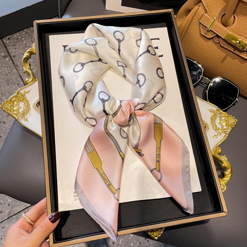 Silk scarf women's neck new scarf with coat 70 small square scarf scarf mother high-end scarf