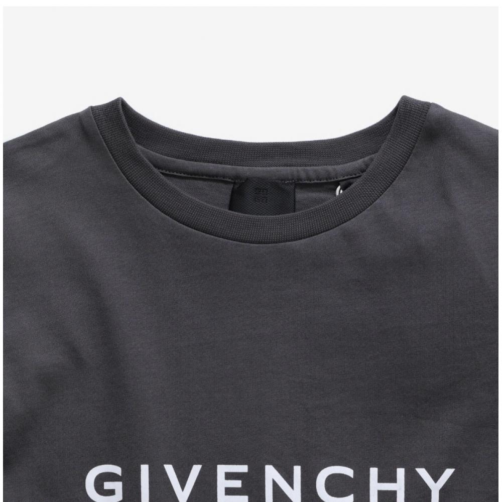Givenchy H25448 070 Archetype Logo Print Kids Long Sleeve Tee