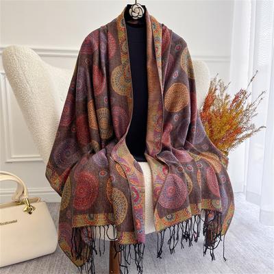 אביזרים – צעיפים ומטפחות