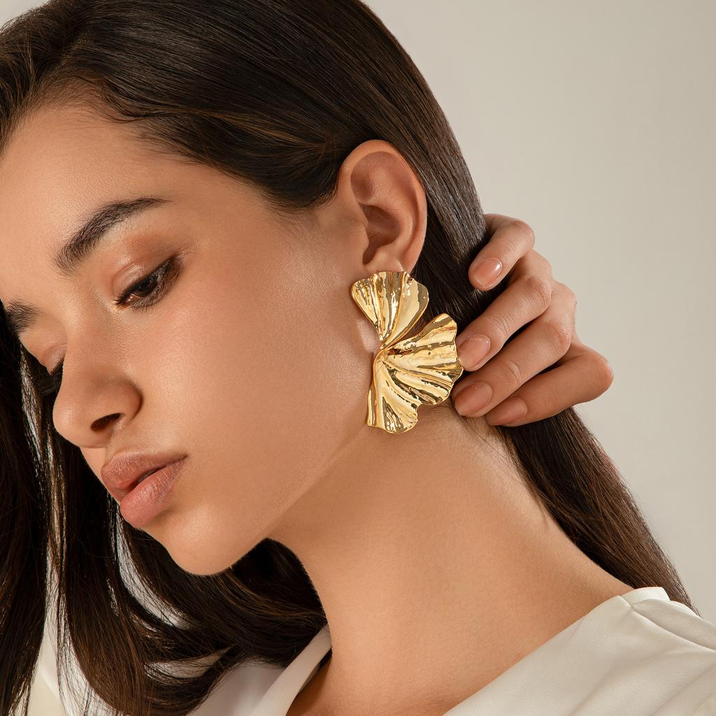 IngeSight.Z Punk Irregular Metal Half Ginkgo Leaf Stud Earring Vintage Geometry Gold Color Earring Women's Elegant Party Jewelry