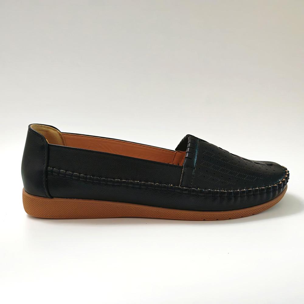 Spring Summer Shoes Women Loafers Lightweight Black Slip on Casual Shoes Flat Soft Comfortable Plus Size 42