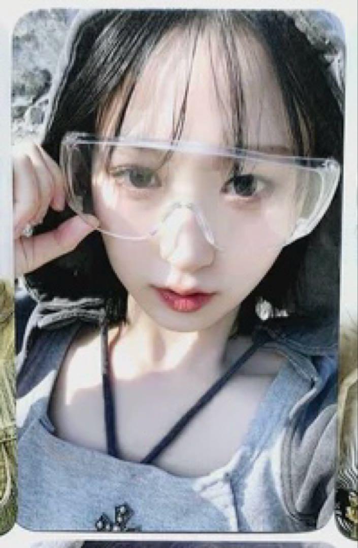 

[USED] NMIXX Hyewon Everline Lakidro Trading Card