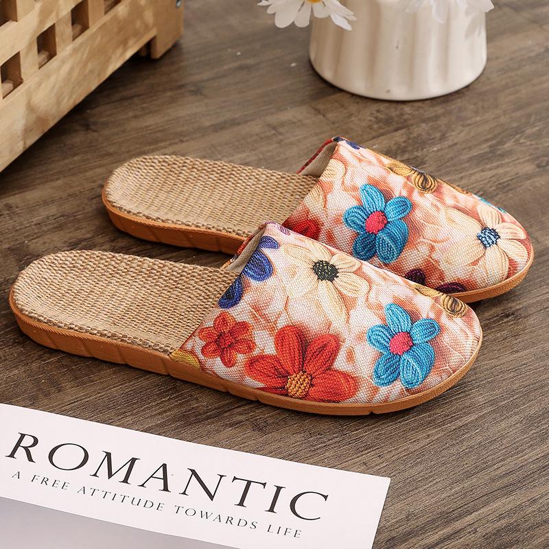 Four Seasons Cartoon Flower Non-slip Breathable Indoor Slippers with Thick Sole for Couples
