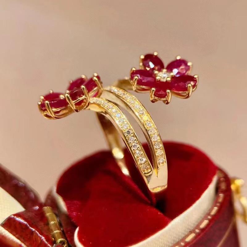 Retro Ruby Flower Ring: Women's Elegant Luxury Open Index Finger Ring with Full Diamond Inlay