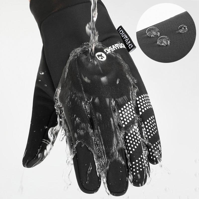 Warm-keeping Cycling Gloves for Outdoor Activities Skiing Cycling Water-resistant and Anti-slip Touchscreen with Added Insulation for Cold Protection.