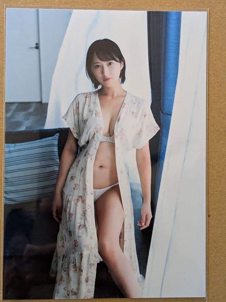 [USED] Kawase Moe 2nd DVD Bonus 10 Photos, 1 Autographed