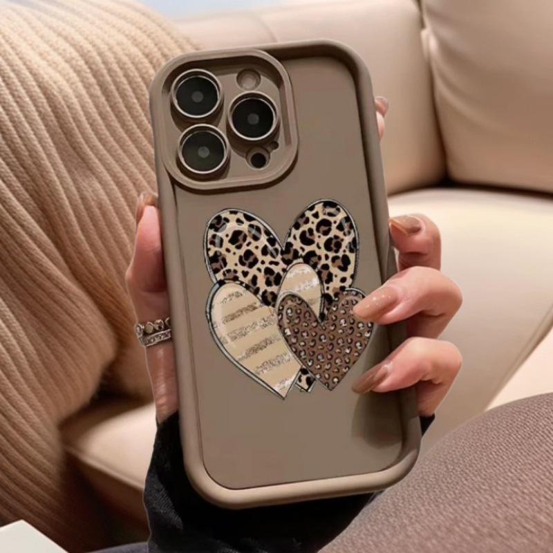 Leopard Print Heart Case for iPhone 17 Pro Max, 16, 15, 14, 13 - Fits Various Styles (Japanese, Korean, European, American)