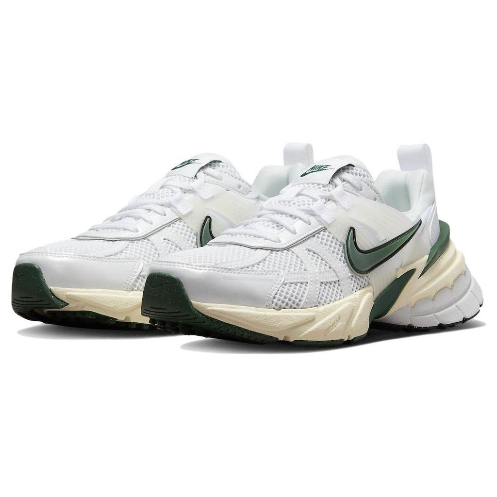 Nike V2K Run pour Femmes Baskets Blanc Poussière de Photon Teinte Platine FD0736-101