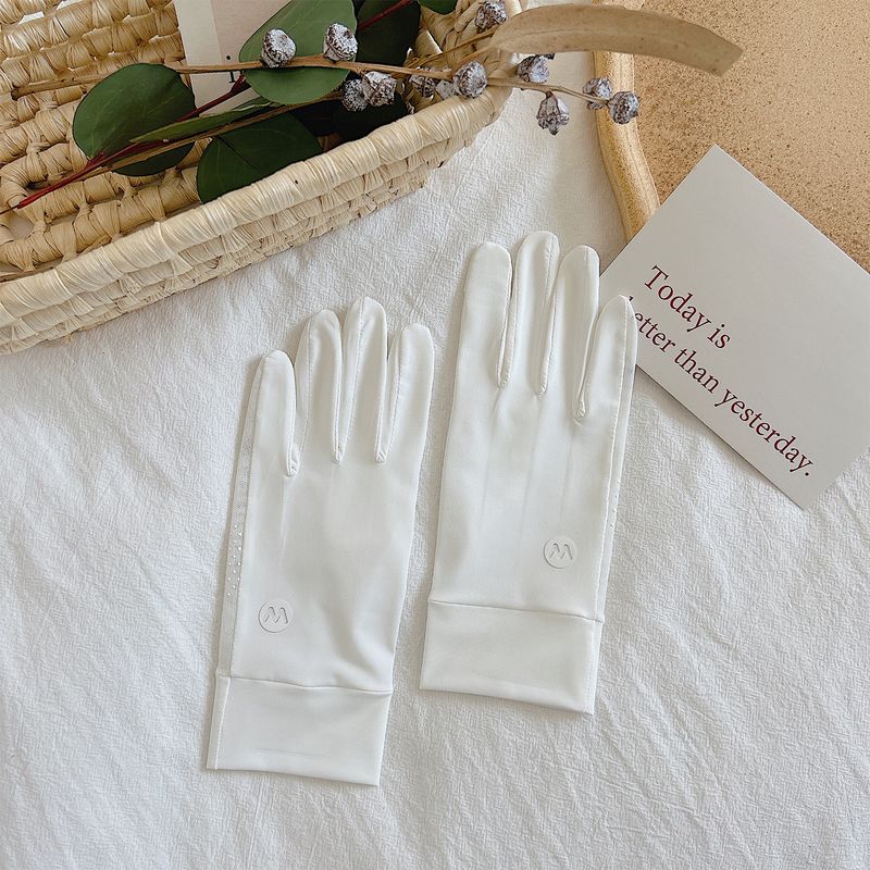 

2025 New Arrival Ice Silk Sun Protection Gloves Female Sun Protection UV Protection Mesh Breathable Driving Riding Electric Car Touch Screen White M-C29 gloves