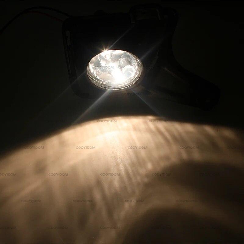 1 Pair For Toyota Hiace 2011 2012 2013 Car Front Bumper Fog Light Foglight Foglamp Daytime Running Lamp