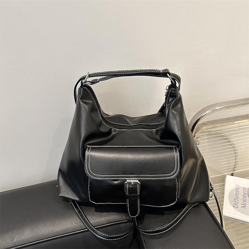 

2025 autumn and winter new oily skin foreign style trend simple tote bag women s versatile fashion casual backpack messenger bag