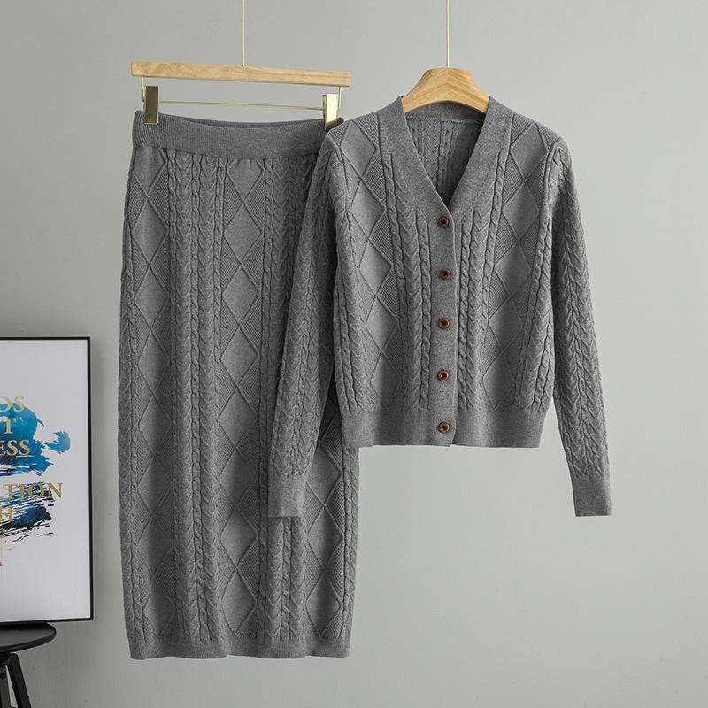Autumn and Winter New Set of Women's Solid Color Retro Twisted Sweater Cardigan Long Skirt Skirt Knitted Coat Two-piece Set