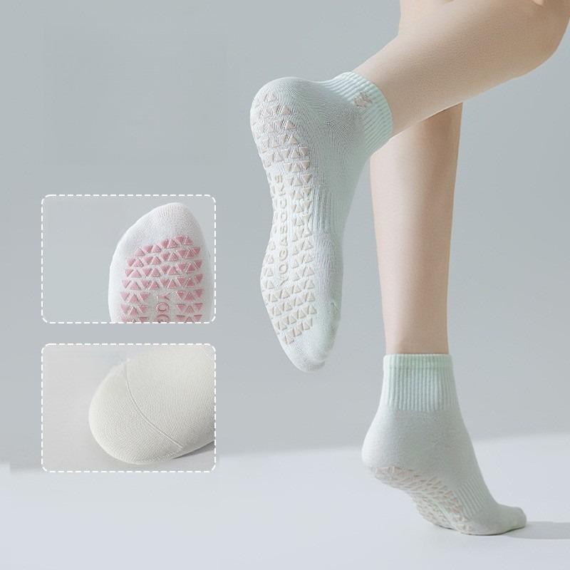 Womens Professional Pilates Yoga Socks Non Slip Dot Grip Ankle Socks For Indoor Exercise Running Jumping Rope Fitness