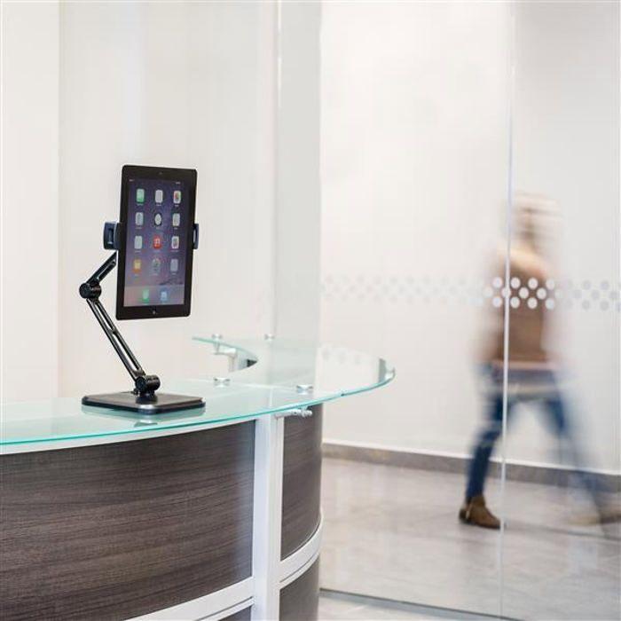 StarTech.Com Universal Tablet Stand - iPad Compatible - 4.7" To 12.9" - Wall Mountable - Adjustable