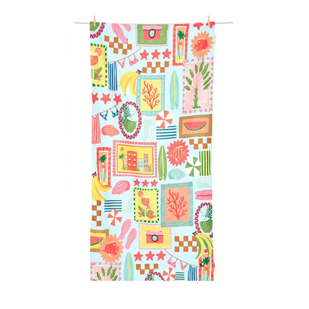 

Comfortable Beach Towel, Tropical Summer Collage Print Quick-Dry Towel for Beach, Pool, Travel and Holiday Leisure Use W30*H60(CM)