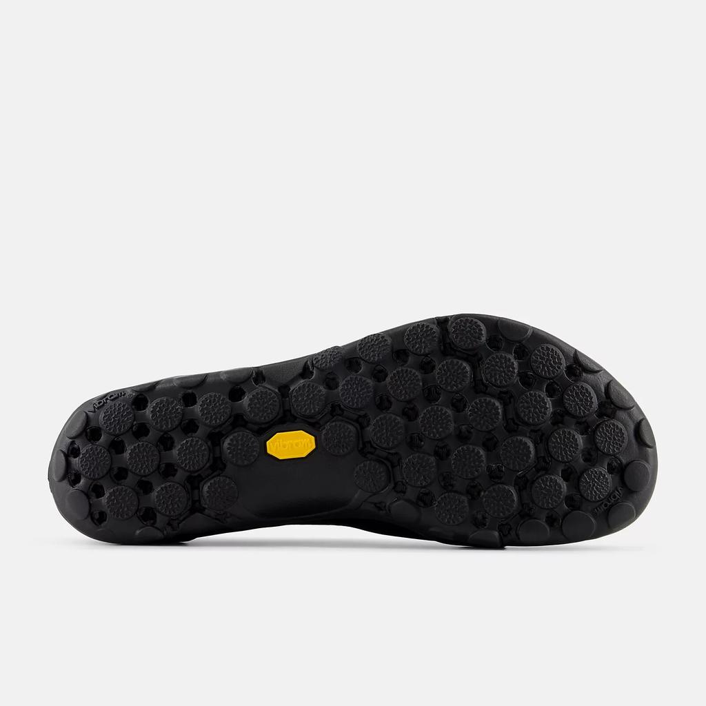 MT10TDS Tokyo Design Studio A New Balance Minimus Black Dockside (Men's)