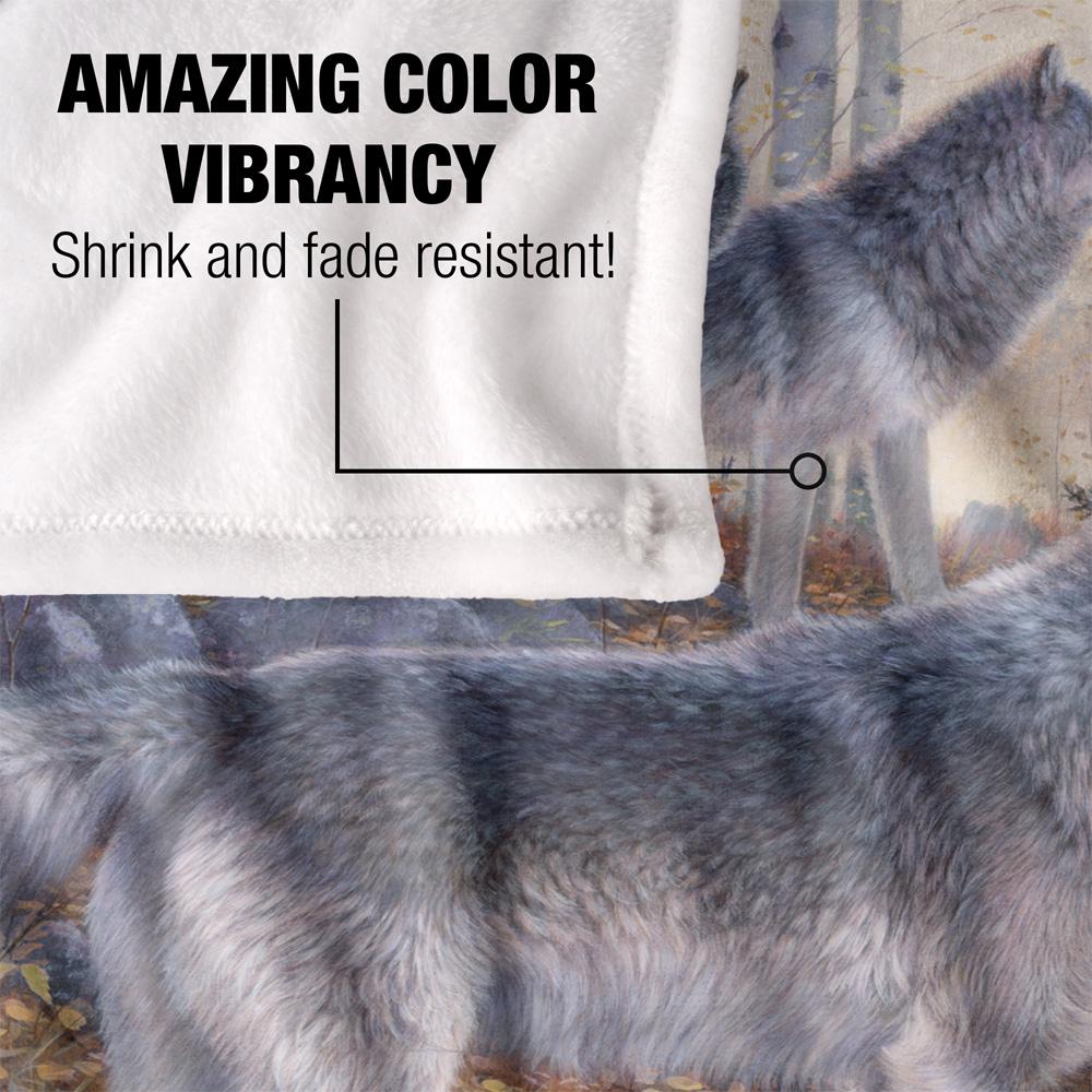 Wild Wings Silent Travelers 2 Silky Supersoft Blanket