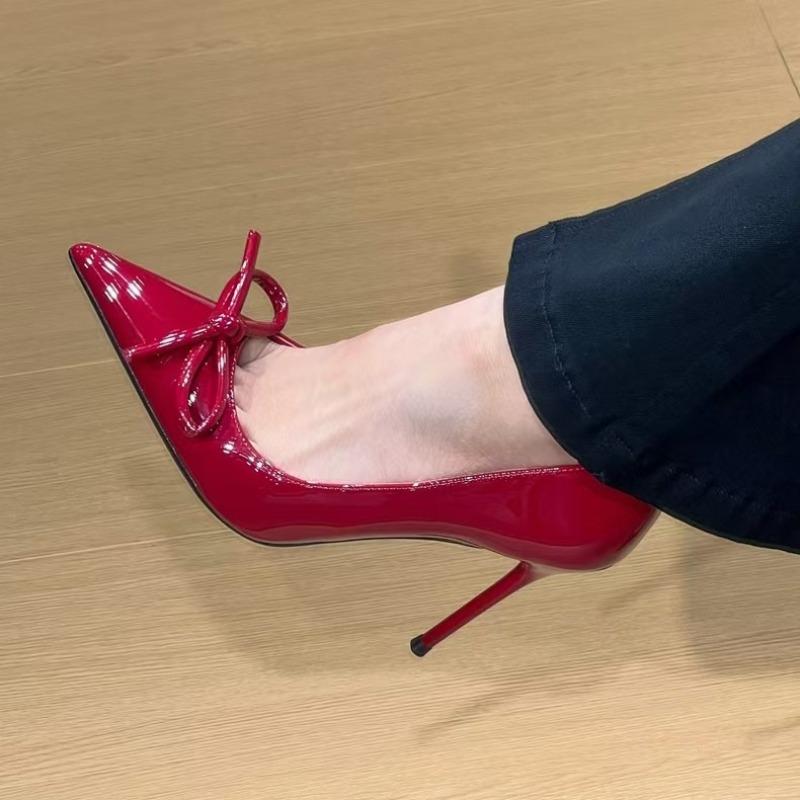 Fashion 2025 New Bow French High Heels Women's Patent Leather Temperament Shallow Mouth Stiletto Single Shoes