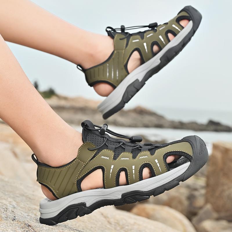 Fashion Casual Stylish Male Sandals 2025 new Beach Shoes Anti-collision Toe Summer Men's Flats Outdoors Driving Shoes Quick Dry Sandals