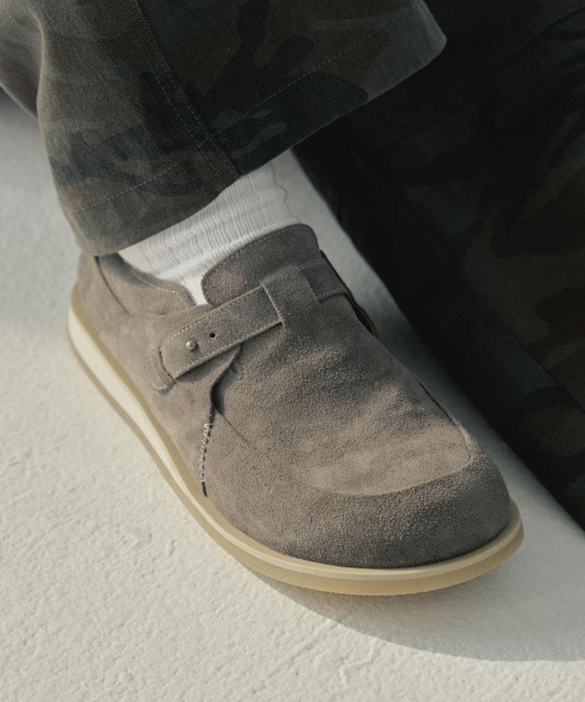 Romantic Move Bread Sneakers R25M620 (Su Taupe)