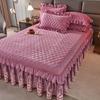 3pcs Luxurious European Quilted Crystal Velvet Bed Skirt Set with Lace Trim - Warm, Thick, Non-Slip, Includes 2 Pillow Shams and 1 Bed Skirt