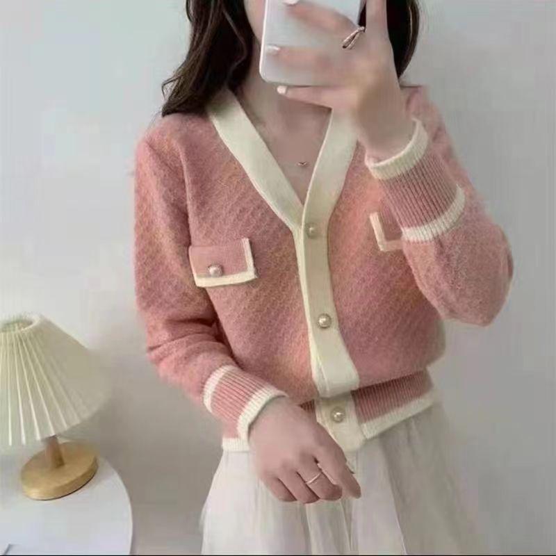 

Французский трикотажный свитер Xiaoxiangfeng тонкий, контрастных цветов, черный и белый, нежное пальто для ранней осени, женственный, универсальный, с элегантным темпераментом 47-51 (average size) розовый